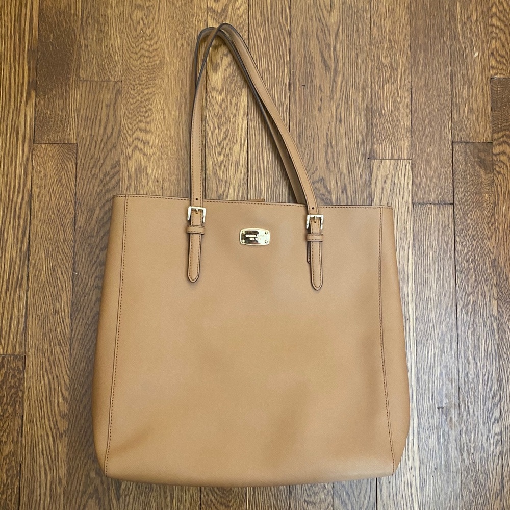 Michael Kors tote